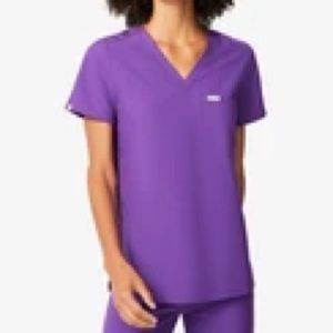 Violet Figs Catarina One Pocket Scrub Top